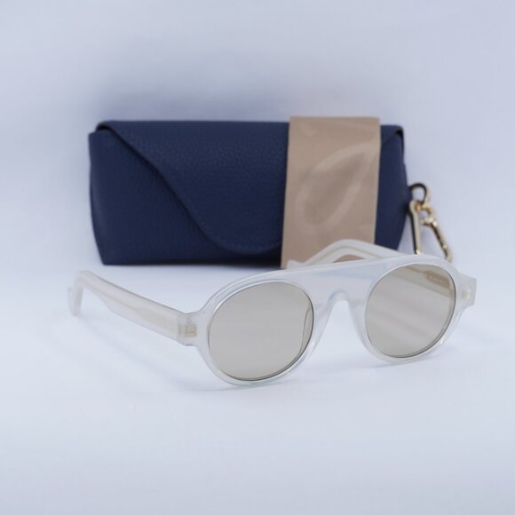 Loewe LW40020I 21E Round Sunglasses – Translucent White\\ Brown